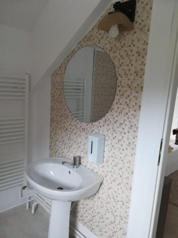 Ferienwohnung Casa Colt De Rai Ogradina Exterior foto